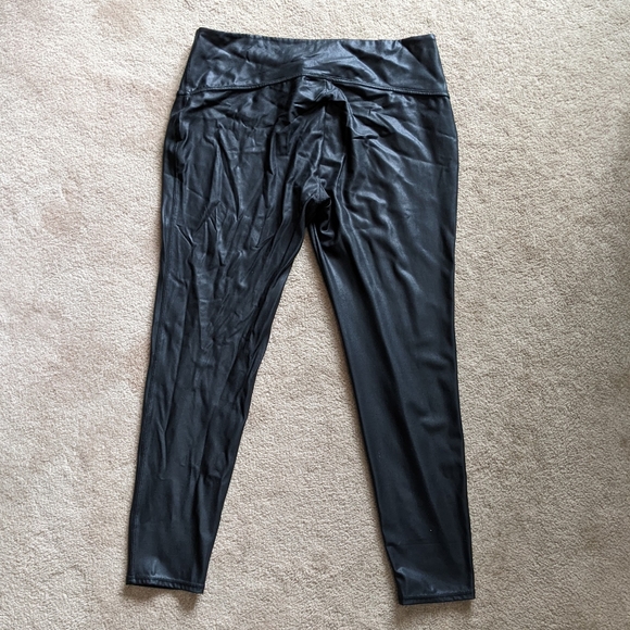 🚩2 for $15- Time and Tru Faux Leather Leggings - Picture 2 of 4